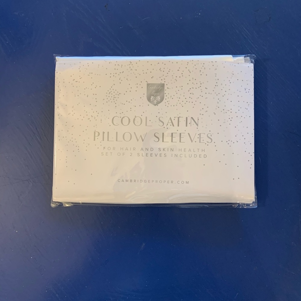 NEW pair satin pillow cases